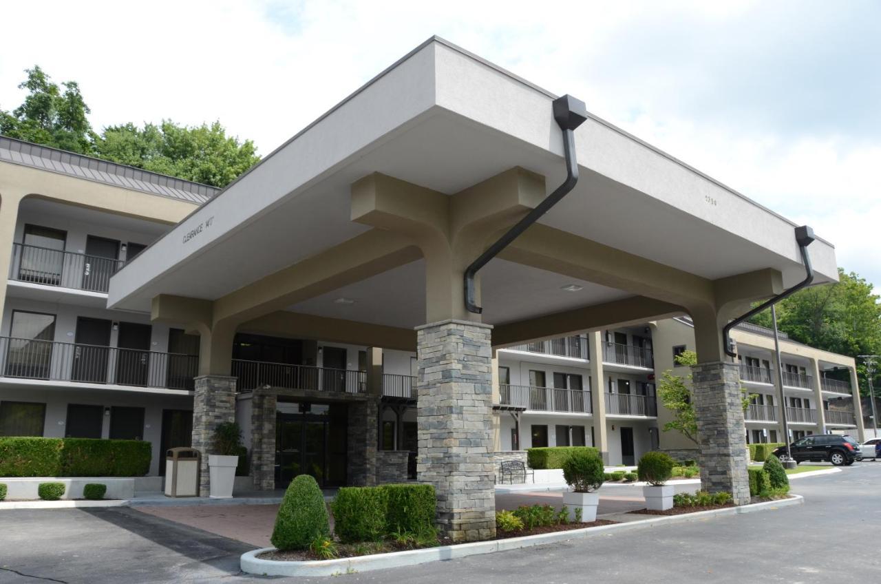 Baymont By Wyndham Nashville Airport Exterior photo